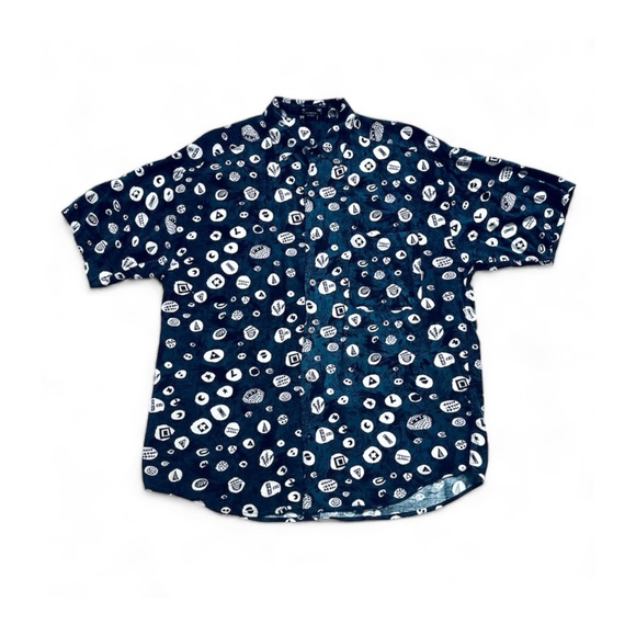 β
Vintage 90βs Structure Pattern Casual Button Down - Blue/White β
- Picture 1 of 17